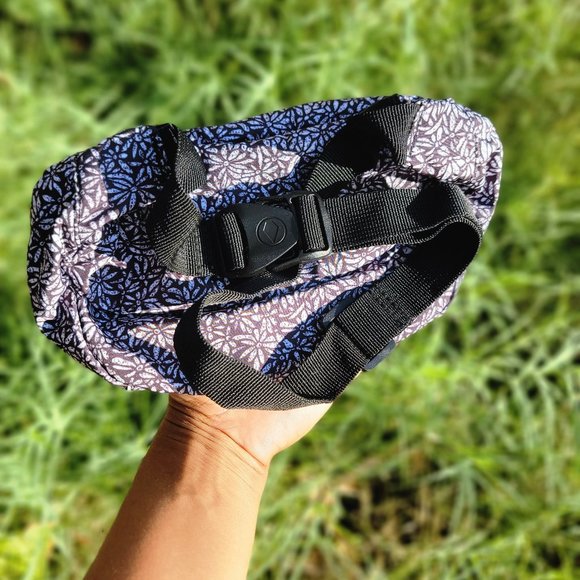 NWT New with tag VOLCOM take with me hip pack fanny pack bag - Picture 3 of 9